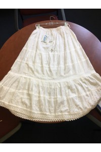 White Embrodery /lace Skirt